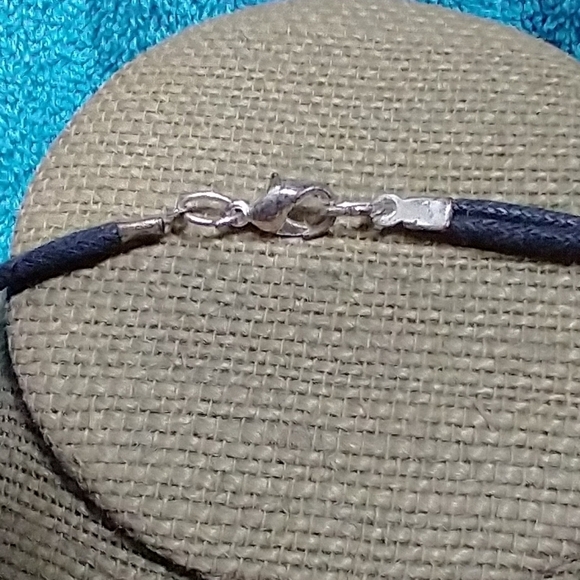 Elegant Huge Blue Statement Necklace on black cord vintage - Picture 4 of 5